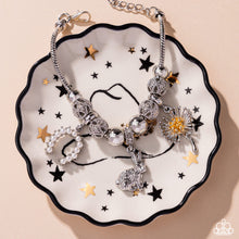 Load image into Gallery viewer, Graceful Godsend - White